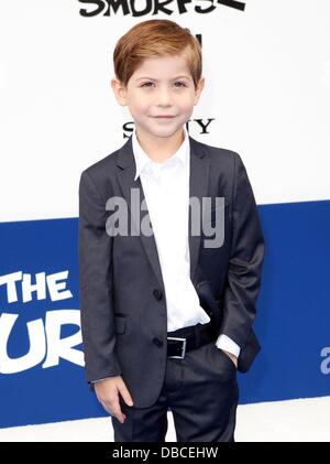 Los Angeles, CA. 28. Juli 2013. Jacob Tremblay im Ankunftsbereich für THE SMURFS 2 Premiere, Regency Village Theatre in Westwood, Los Angeles, CA 28. Juli 2013. Foto von: Emiley Schweich/Everett Collection/Alamy Live-Nachrichten Stockfoto