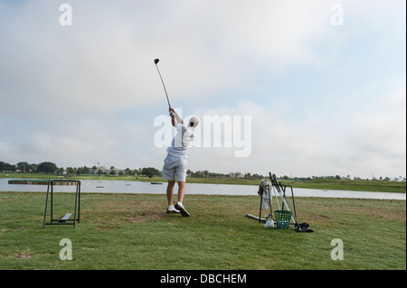 Einwohner des Dorfes an der Sarasota Golf Driving Range in den Dörfern, Florida USA. Die Dörfer Florida. Stockfoto