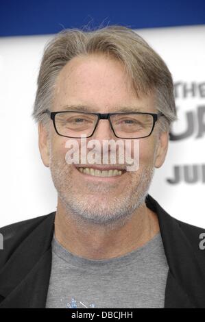 Los Angeles, CA. 28. Juli 2013. Raja Gosnell im Ankunftsbereich für THE SMURFS 2 Premiere, Regency Village Theatre in Westwood, Los Angeles, CA 28. Juli 2013. Foto von: Michael Germana/Everett Collection/Alamy Live-Nachrichten Stockfoto