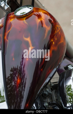 Regelmäßige UK Bike Meet und Bike Festival in der Marktstadt Calne in Wiltshire. Biker versammeln sich, um ihre Fahrräder zu zeigen und sich zu treffen. Stockfoto