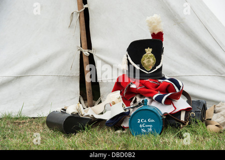 Coldstream Regiment of Foot Guards Uniform vor einem Zelt auf ein historisches reenactment Stockfoto