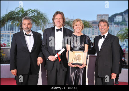 Luc Besson, Dede Gardner, Bill Pohlad Cannes International Film Festival 2011 - die Palme d ' or zeichnet der Film "Baum der Stockfoto