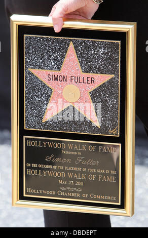 Simon Fuller Atmosphäre empfängt einen Stern auf der Hollywood Walk of Fame Los Angeles, Kalifornien - 23.05.11 Stockfoto