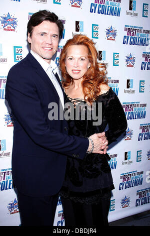 Brent Barrett und Carolee Carmello Öffnung Nacht der Rubicon-Theater-Produktion von "The Best ist noch zu kommen: die Musik von Cy Coleman" im 59E59 Theater - Ankünfte. New York City, USA - 25.05.11 Stockfoto