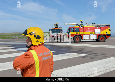 Sumburgh Fire Crew auf Übung an Sumburgh Flughafen Shetland Schottland