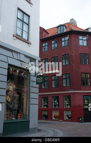 Dänemark. Kopenhagen. Indre durch. Shop Verkauf Damenbekleidung. Stockfoto