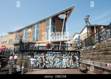 Iantos Glanz auf den Hafen von Cardiff, das Zeichen in Dr Who, der getötet wurde, aus!! Stockfoto