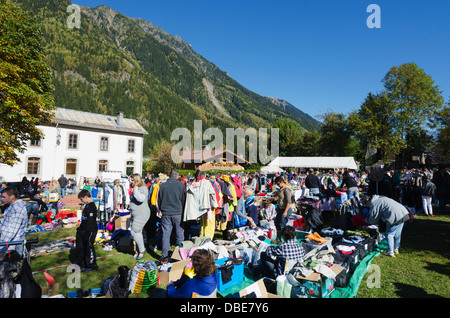 Europa, Frankreich, Haute-Savoie, Chamonix, Französische Alpen Markttag Stockfoto