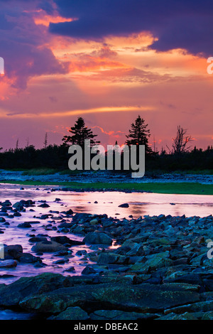 Spektakulären Sonnenuntergang in Mount Desert Island, Acadia National Park, Maine Stockfoto