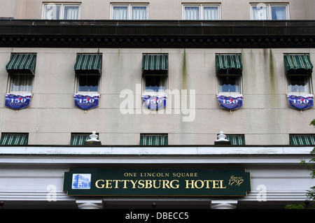 Banner zum 150. Jahrestag der Bürgerkrieg Schlacht feiern am Gettysburg Fassade, Gettysburg, Pennsylvania, USA Stockfoto