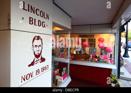 Lincoln-Gebäude mit seiner Gettysburg Address und Shop Fenster, Gettysburg, Pennsylvania, Vereinigte Staaten von Amerika Stockfoto