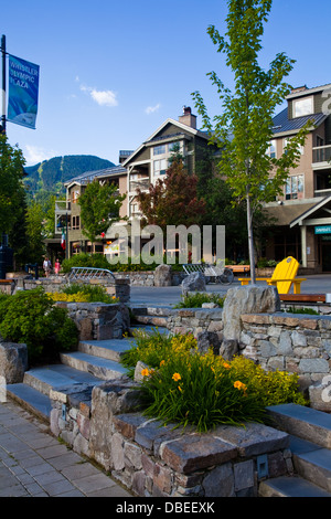 Am frühen Morgen in den Whistler Olympic Plaza, British Columbia, Kanada Stockfoto