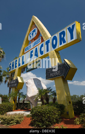 WELTEN GRÖßTE SHELL FACTORY ZEICHEN NORTH FORT MYERS FLORIDA USA Stockfoto