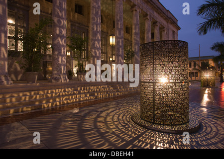 CALOOSAHATCHEE LICHT DISPLAY KUNSTMUSEUM FIRST STREET FORT MYERS FLORIDA USA Stockfoto