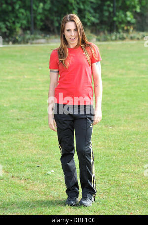 Melanie Chisholm alias Mel C Virgin Active London Triathlon - Fototermin statt auf Virgin Active, Bromyard Avenue. London, England - 07.06.11 Stockfoto