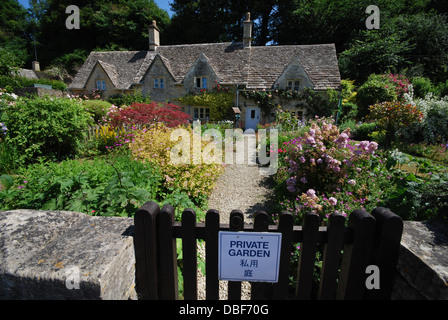 charmante Ferienhäuser in Cotswolds in Bibury, Vereinigtes Königreich Stockfoto