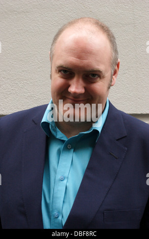 Dara Ó Briain, irische Stand-up-Komiker und Fernsehmoderator fotografiert in Soho, London, England, Vereinigtes Königreich. Stockfoto