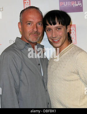 Rodney Scott, Johnny Weir Gay Pride 2011 Premiere "Lila-Party" - VIP-Raum in West Hollywood Park West Hollywood, Kalifornien - 10.06.11 statt Stockfoto