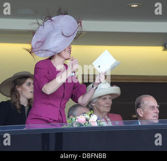 Sophie, Gräfin von Wessex, Prinz Philip in die Fürstenloge Royal Ascot Horse Racing treffen in Ascot Racecourse Berkshire, England - 14.06.11 Stockfoto