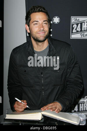 Zachary Levi Montblanc präsentiert Westküste Debüt des 24 Hour Plays statt am Pier 59 Studios Santa Monica, Kalifornien - 18.06.11 Stockfoto