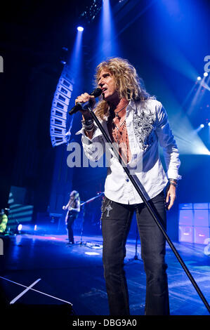 David Coverdale mit Whitesnake bei der HMV Hammersmith Apollo London England 20.06.11 Stockfoto