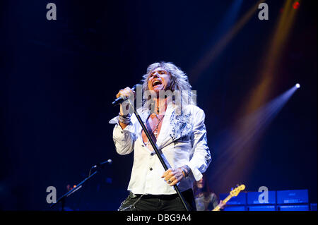 David Coverdale mit Whitesnake bei der HMV Hammersmith Apollo London England 20.06.11 Stockfoto