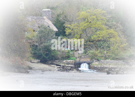 Nebligen Hütte Stockfoto