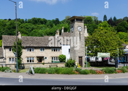 Uhrturm im Zentrum von der Cotswold Stadt Nailsworth Stockfoto