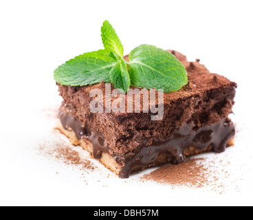 Schokolade Kuchen Trüffel über weiß Stockfoto