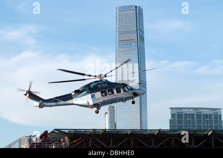 Shun Tak Macau Fährterminal und Helikopter Passagierterminals zwischen Macau und Hong Kong, Hong Kong, China. Stockfoto