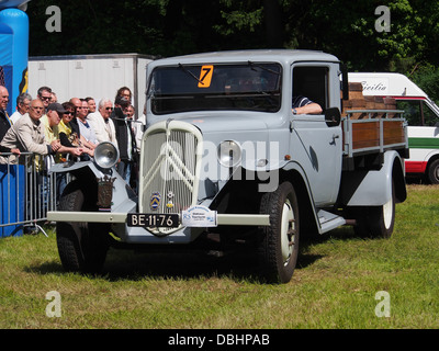 1946 CITROEN C 35, WERDEN 11 76 1 Stockfoto