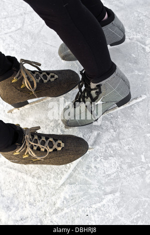 Schlittschuhe Stockfoto