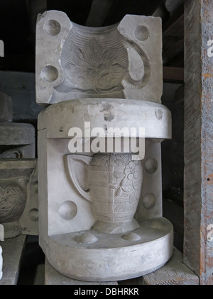 Form für einen Krug von Longton Stoke-on-Trent Great Britain Töpfereien Erbe im Gladstone Pottery Museum zeigt Stockfoto