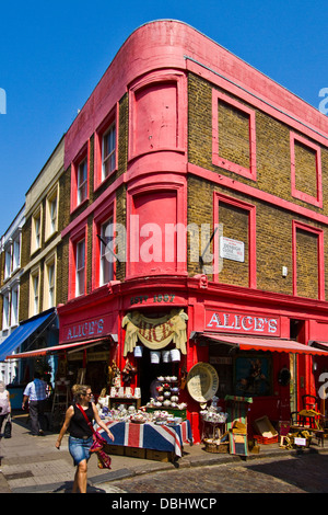 Startseite zu den weltweit größten Antiquitätenmarkt in West London Portobello Road Shops Stockfoto