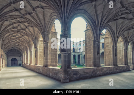 Kreuzgang im Kloster San Millan de Yuso, La Rioja Stockfoto