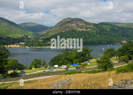 Campingplatz am Seite Bauernhof, mit Blick auf Ullswater, Nationalpark Lake District, Cumbria, England UK Stockfoto