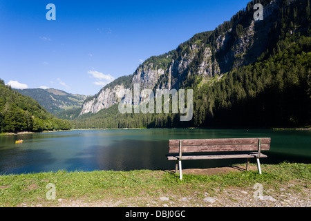 Lac de Montriond im Sommer Stockfoto