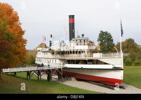 Shelburne: Shelburne Museum - "Triconderoga" Steamboat [1906] Stockfoto