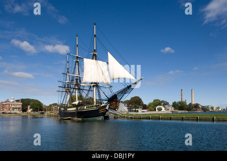 Salem Maritime National Historic Site / Derby Wharf & Nachbildung der Ostindienfahrer "Freundschaft" Stockfoto