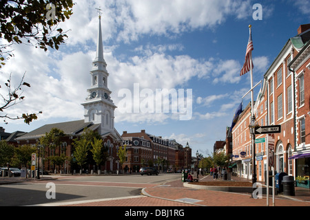 Portsmouth / Market Square & Nordkirche Stockfoto