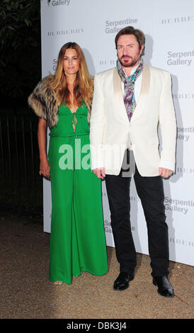 Yasmin Le Bon und Simon Le Bon Party Sommer Serpentine Gallery London, England - 28.06.11 Stockfoto