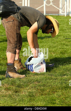 Taka Hirose der Feeder Chester Rocks 2011 in Chester Racecourse - Tag 2 Chester, England - 03.07.11 Stockfoto