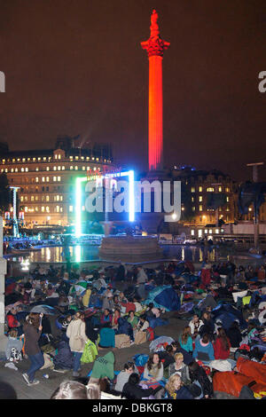 Harry-Potter-Fans Campen für die Filmpremiere von "Harry Potter und die Heiligtümer des Todes - Teil2" in Trafalgar Square London, England - 07.07.11 Stockfoto