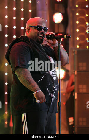 CEE-Lo Green startet Universal Citywalk neue High Tech nächste Generation 5 Türme im freien Konzertarena und Sprung beginnt seine kostenlose angeschlossen im Sommer Musik-Serie Los Angeles, Kalifornien - 07.07.11 Stockfoto