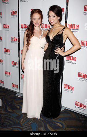 Sierra Boggess und Alexandra Silber Öffnung Nacht nach der Party für die Broadway-Produktion von "Terrence McNallys Master Class" hielt im b.b. Kings Show-Room New York City, USA - 07.07.11 Stockfoto