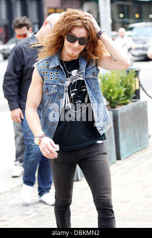 Shaun White zu Fuß in New York City New York City, USA - 07.07.11 Stockfoto