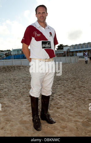 Teilnehmer Sandbanks Beach Polo Championship 2011 veranstaltet von Amika London Sandbänke, England - 08.07.11 Kredit obligatorisch: WENN.com Stockfoto