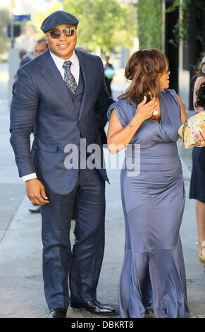 LL Cool J und seine Frau Simone die Hochzeit von Shannon Brown und Monica Vibiana Los Angeles, Kalifornien - 09.07.11 Stockfoto