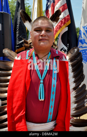 Adler Tänzerin bei "Cupa Tage Festival, Pala Indian Reservation, Pala, Kalifornien Stockfoto