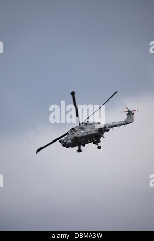 Ein Royal Navy Westland Lynx HMA8 Hubschrauber auf der 2013 Sunderland International Airshow. Stockfoto